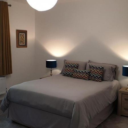 Beautiful Garden Apartment In Leafy St Leonards 5 Mins To Beach Exterior foto