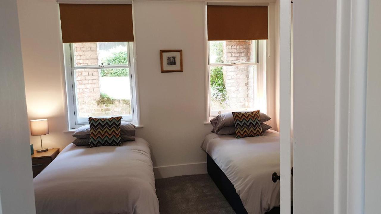 Beautiful Garden Apartment In Leafy St Leonards 5 Mins To Beach Exterior foto