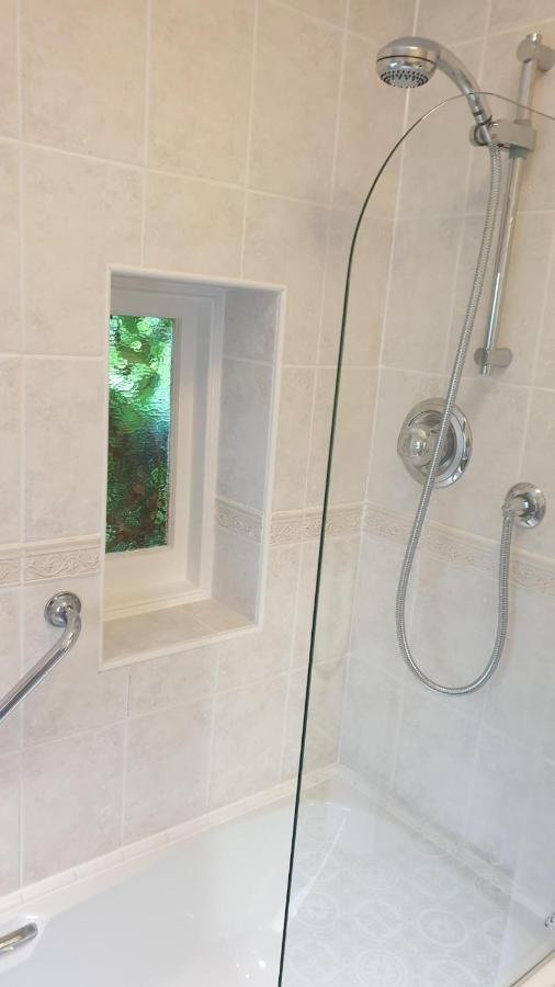 Beautiful Garden Apartment In Leafy St Leonards 5 Mins To Beach Exterior foto